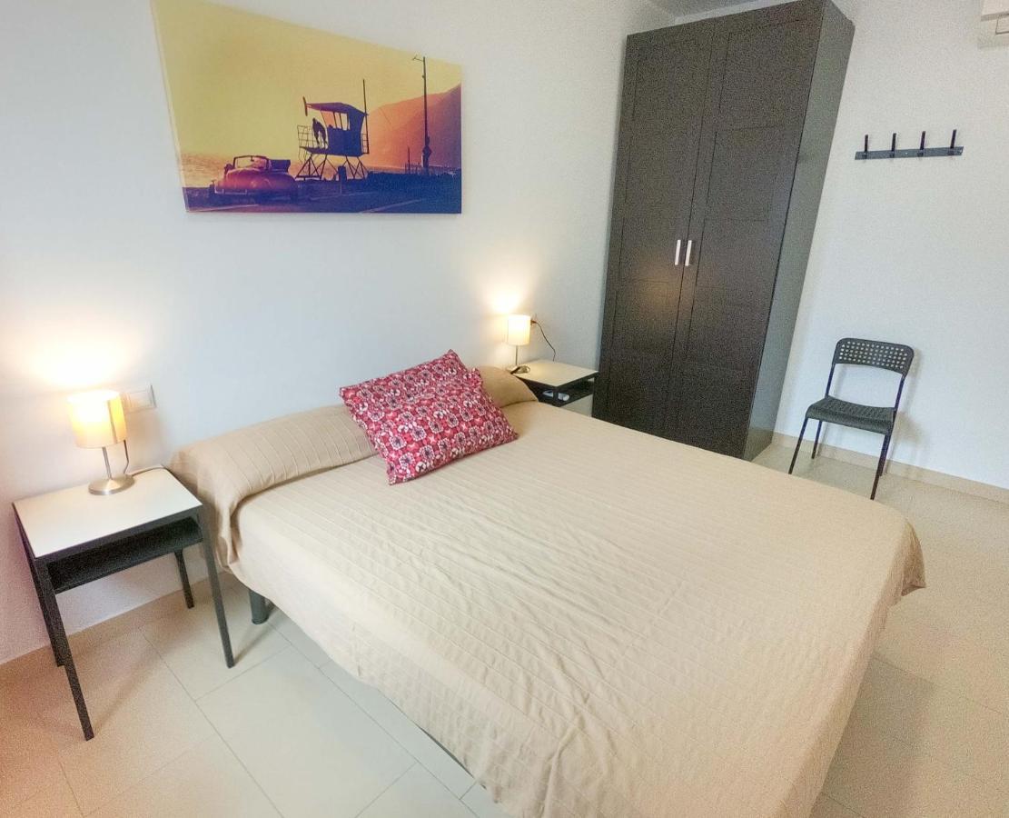 Noria Is A Comfortable Apartment With Patio And Large Terrace In Conil Кониль-де-ла-Фронтера Экстерьер фото